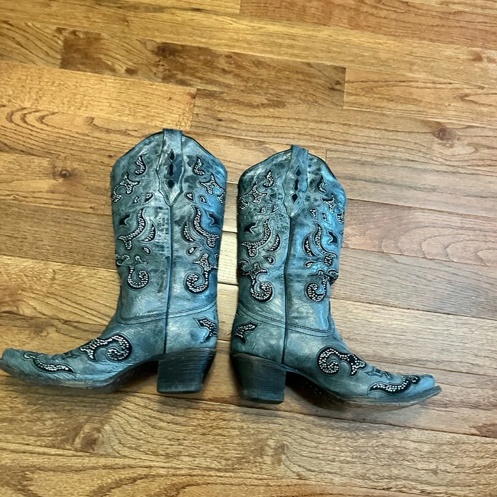 Size 8M Corral Women’s Boots - Picture 5 of 8